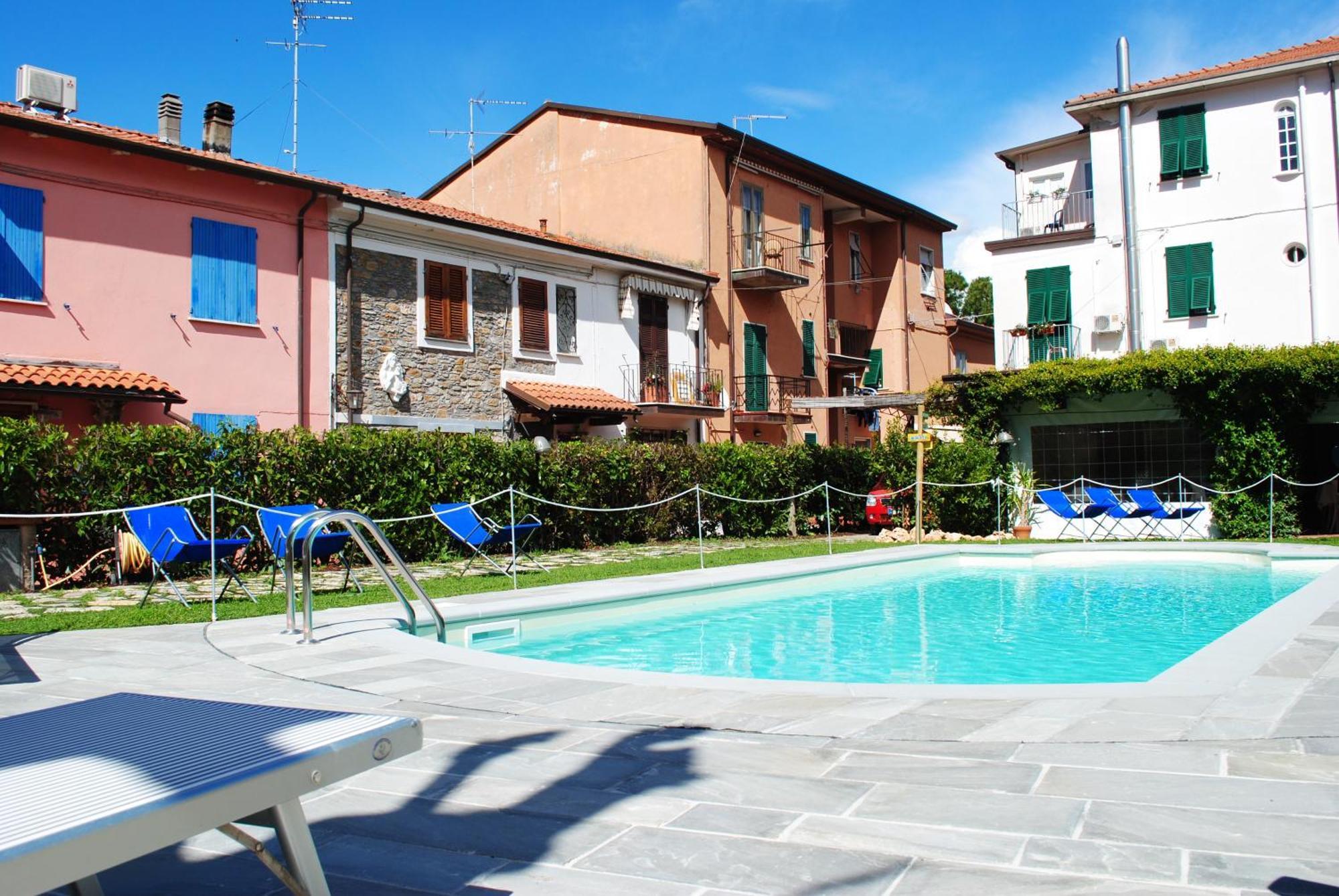 Hotel Sette Archi Bocca di Magra Exterior foto