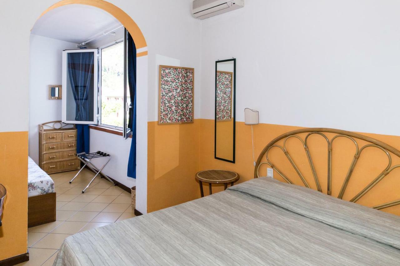 Hotel Sette Archi Bocca di Magra Exterior foto